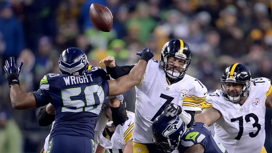 Steelers' Ramon Foster Detailed The Time Ben Roethlisberger Was Drawing Plays In The Air In Seattle Due To Crowd Noise (Steelers News)